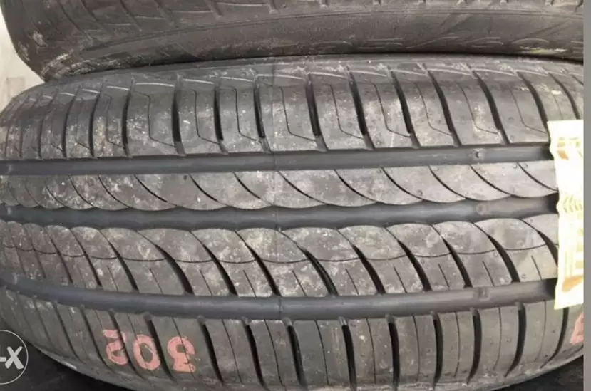 185-60-r15 Pirelli Cinturato Bnew tire on