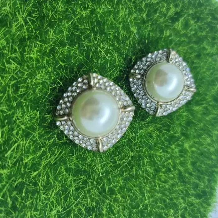 PHP 650 Vintage Pearl and Crystal Clip on earrings on