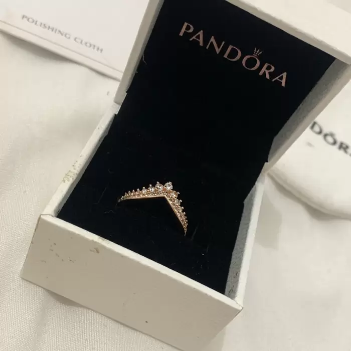 PHP 2,000 Pandora tiara wishbone ring (rose gold) ! on