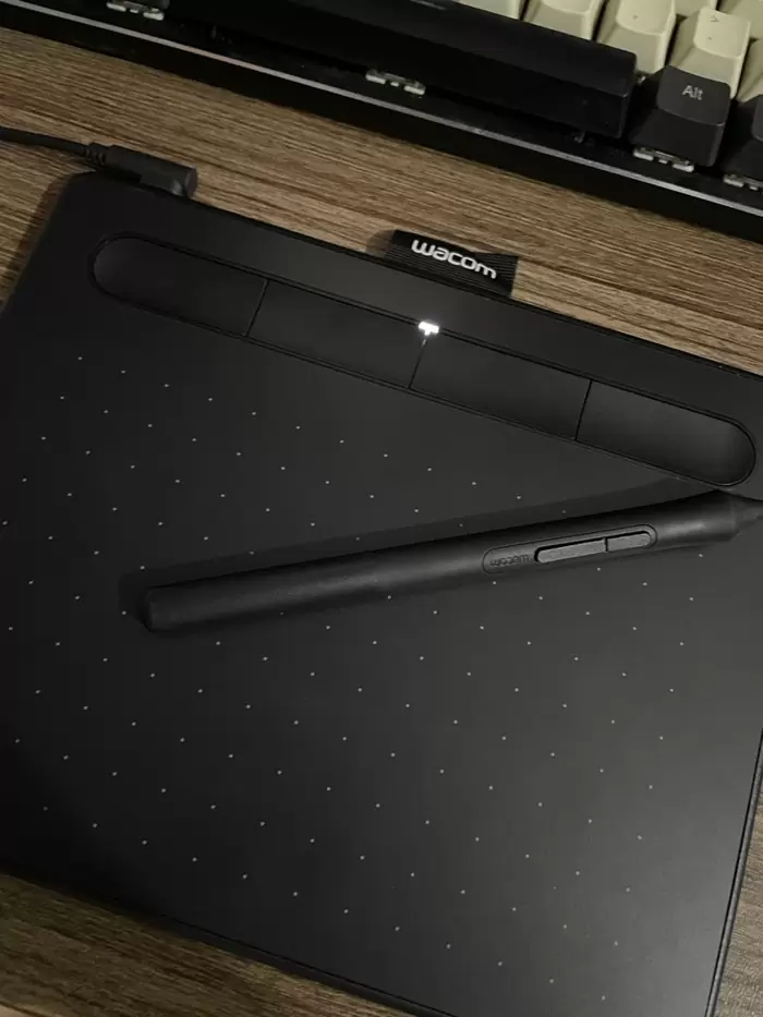 PHP 3,250 Wacom Intuos S Creative Pen Tablet on