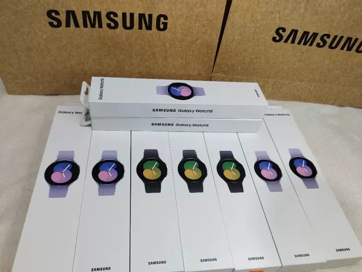 PHP 8,500 Samsung Galaxy watch 5 40mm Brand New Sealed on