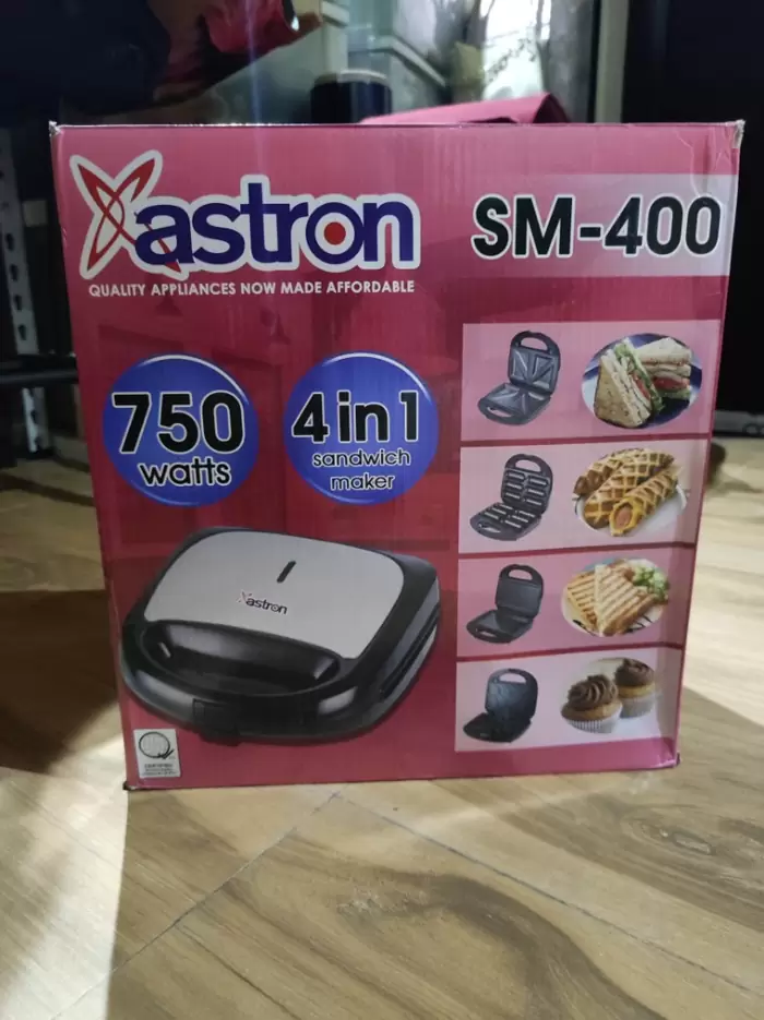 PHP 1,600 ASTRON 4-in-1 Sandwich Maker SM-400 (BRAND NEW) on